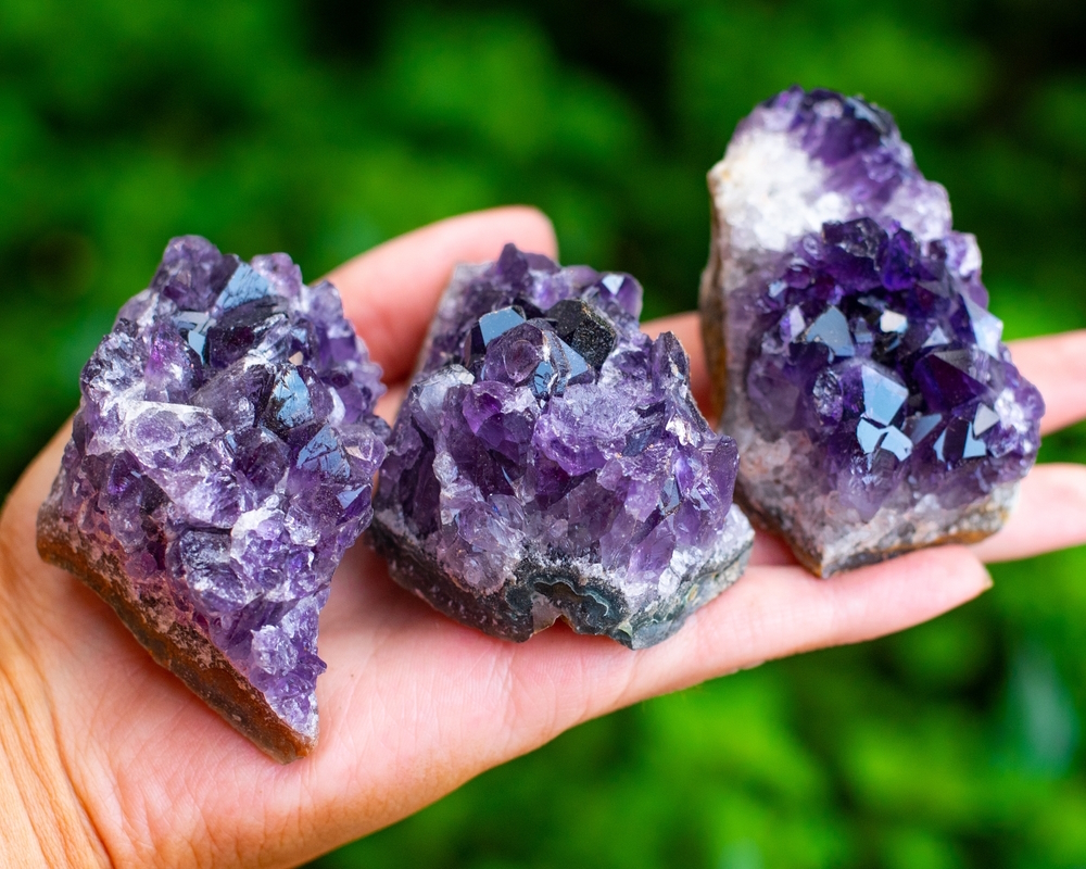 Purple-Natural-Amethyst-Crystal-Clusters-Hand-Held